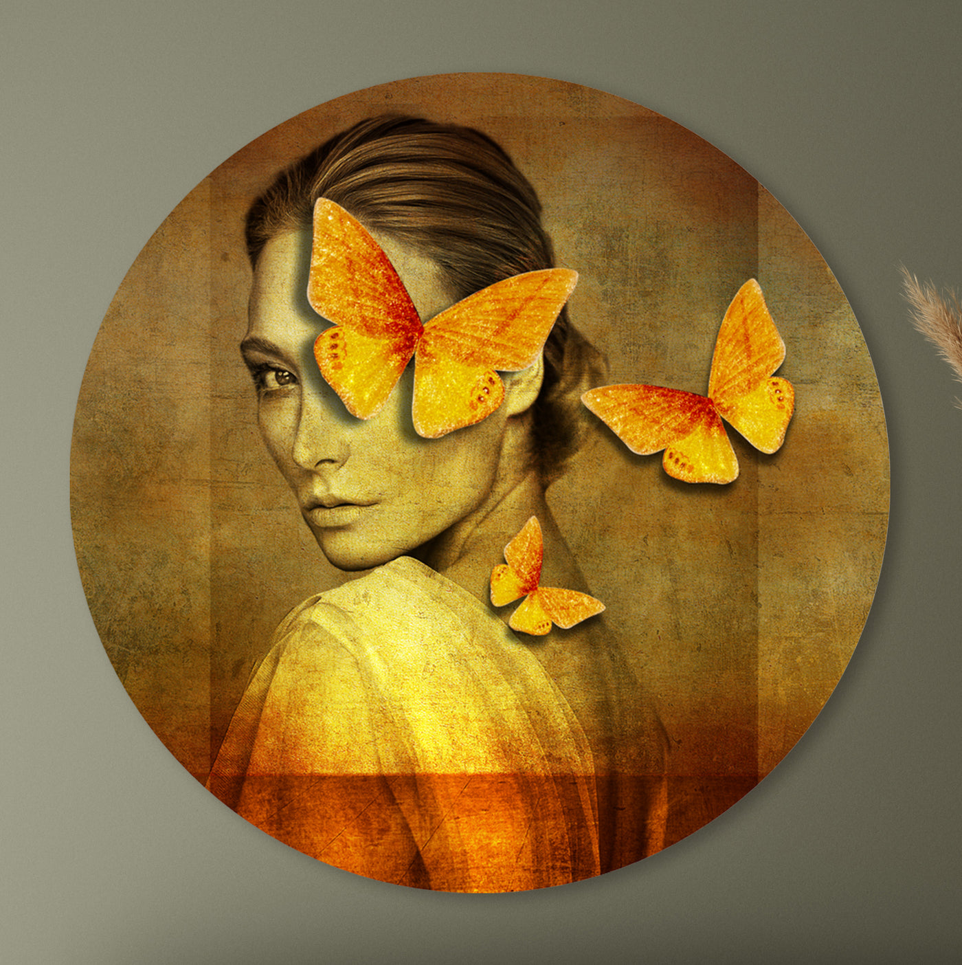 Lucy - Marja van den Hurk