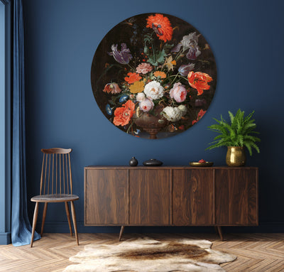 Nature morte avec des fleurs et une montre