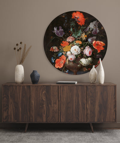 Nature morte avec des fleurs et une montre