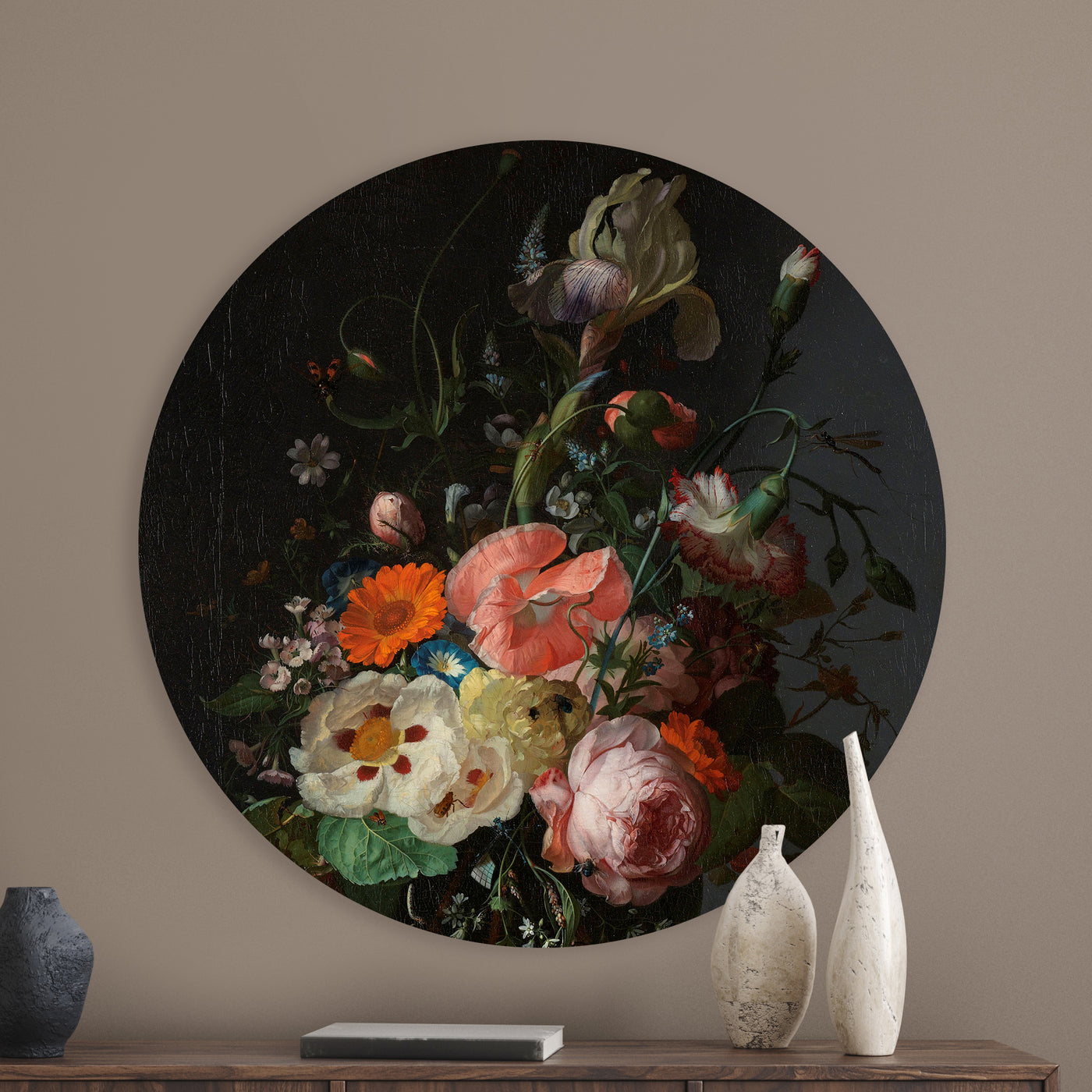 Nature morte sur une table en marbre