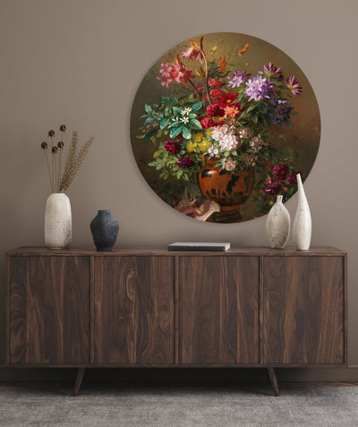 Nature morte avec des fleurs dans un vase grec